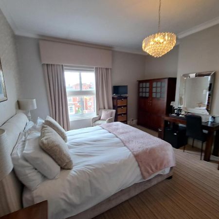The Ambassador Townhouse Hotel Southport Exterior foto
